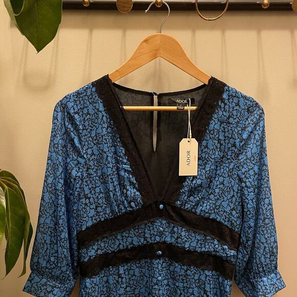 ADOR Floral Long Maxi Dress Blue | V Neck, Slit, Black Lace Trim, Small, NWT - Picture 3 of 10